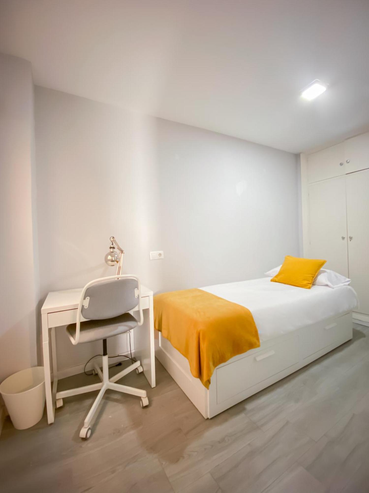 3 Rooms Y 3 Baths Y Aparcamiento Catedral Малага Екстериор снимка