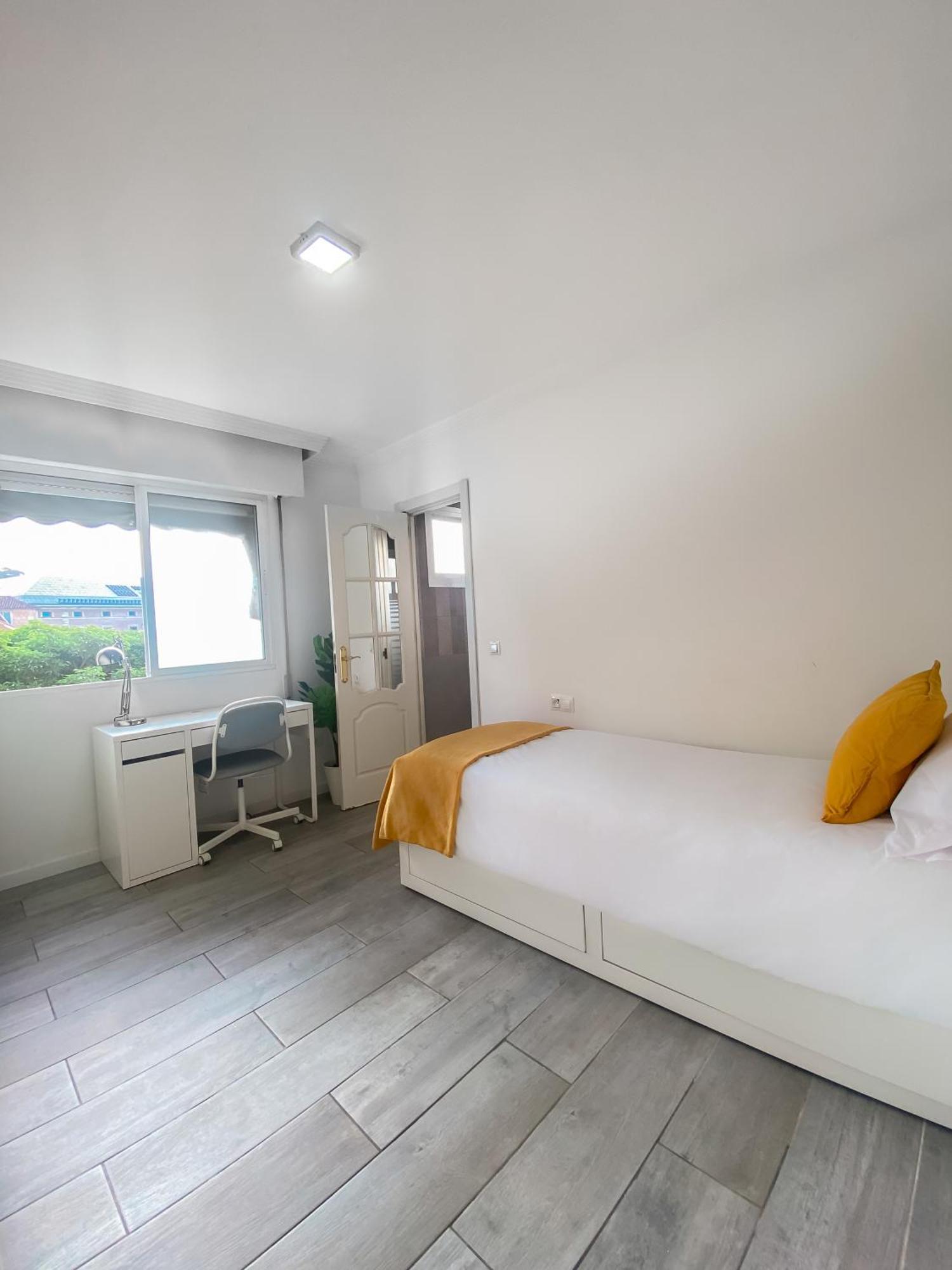 3 Rooms Y 3 Baths Y Aparcamiento Catedral Малага Екстериор снимка