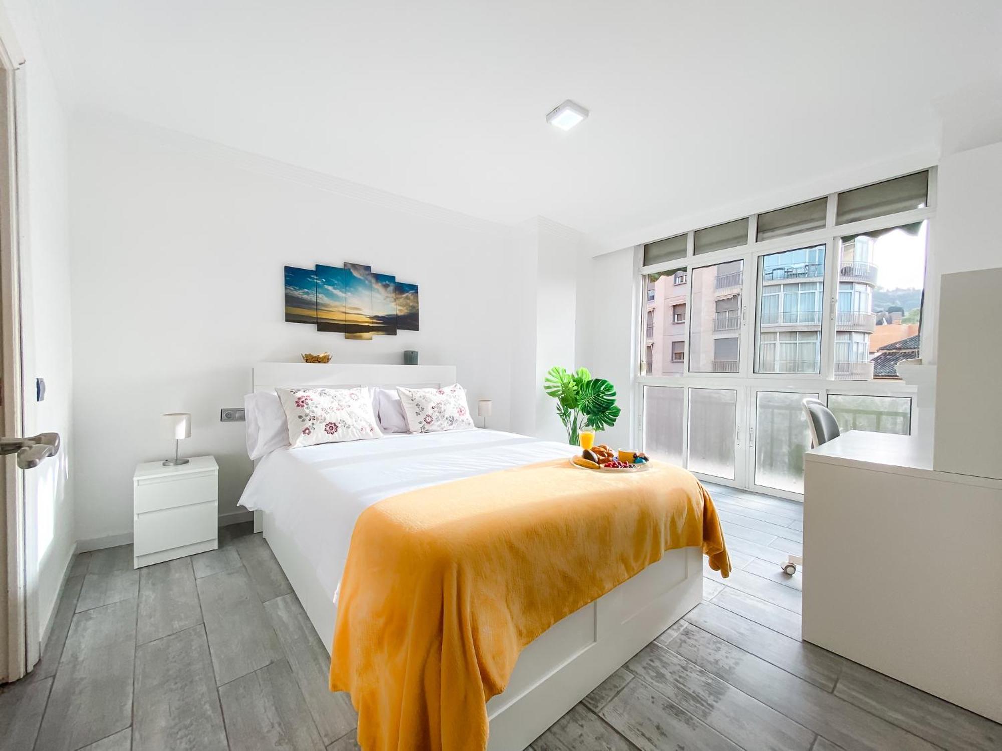 3 Rooms Y 3 Baths Y Aparcamiento Catedral Малага Екстериор снимка
